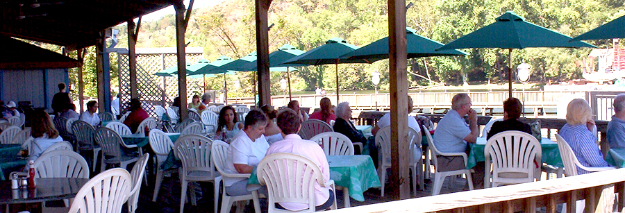 outdoors dining